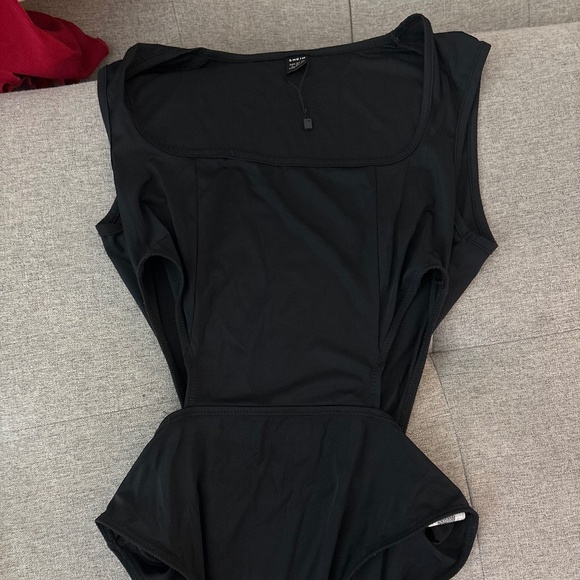 SHEIN Tops - Black bodysuit